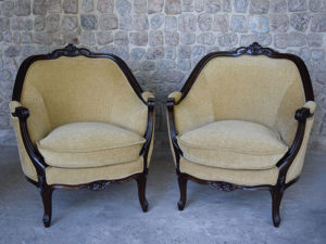 Carved Sofa Queen single seaters