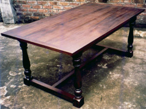 Tudor Style Six Seater Dining Table with Stretchers